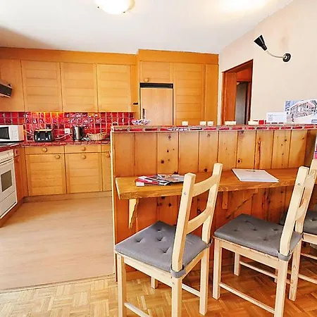 Appartement Sleeps 12 Wifi